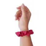 Soulta Scrunchie de Satén Fucsia