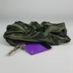 Soulta Scrunchie Secret de Satén Verde Oliva