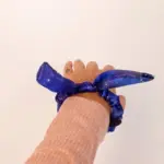 Soulta Scrunchie Azul Marino con Lazo - Imagen 2